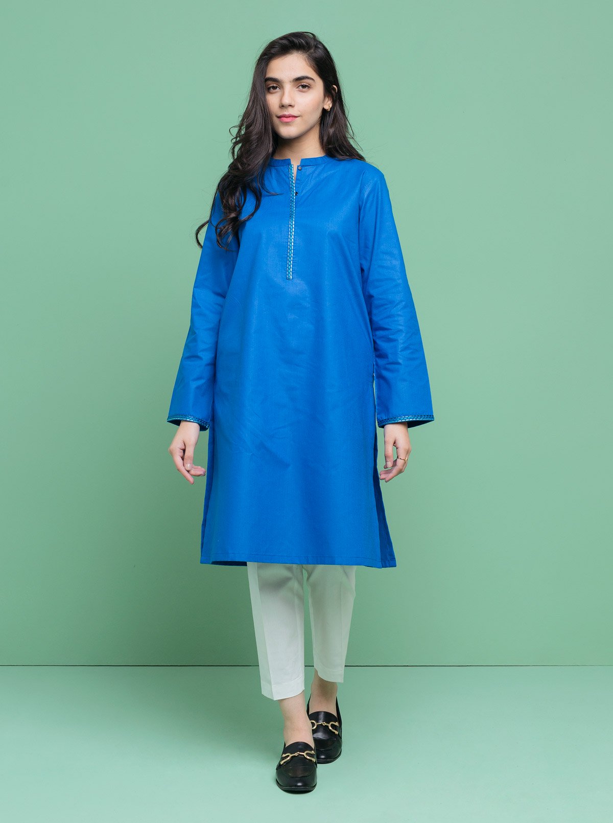 AJZB-22 EMBROIDERED CAMBRIC 3 PCS