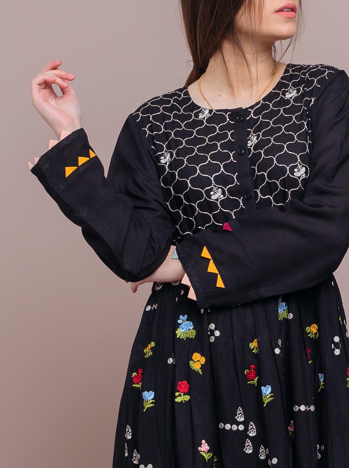 Shoot Stitched Noor Handcrafted Velvet '25