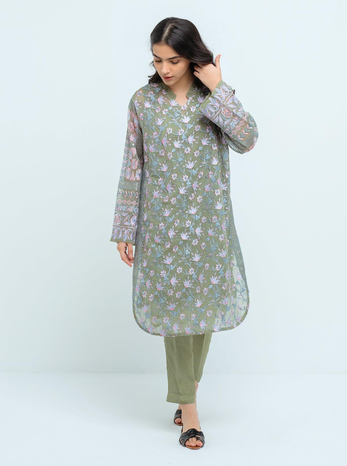 DA-2028 GREEN EMBROIDERED KURTA WITH DUPATTA