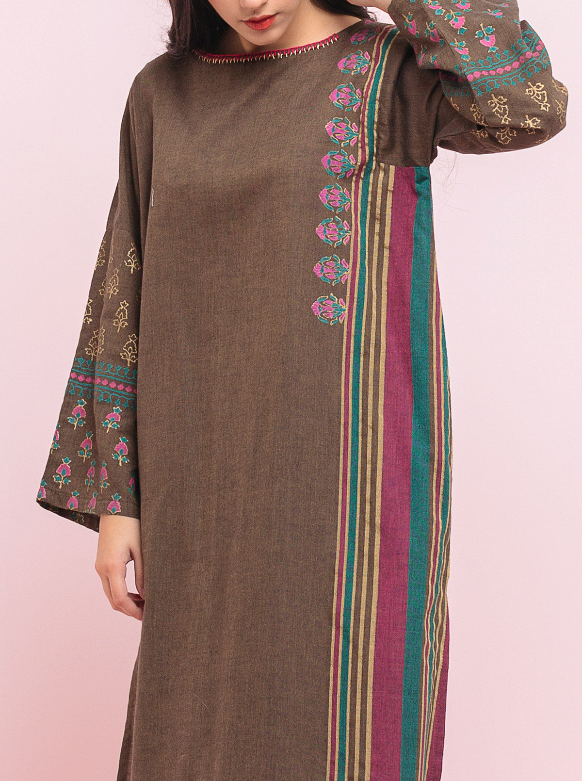 EMBROIDERED CHIFFON UF-4369