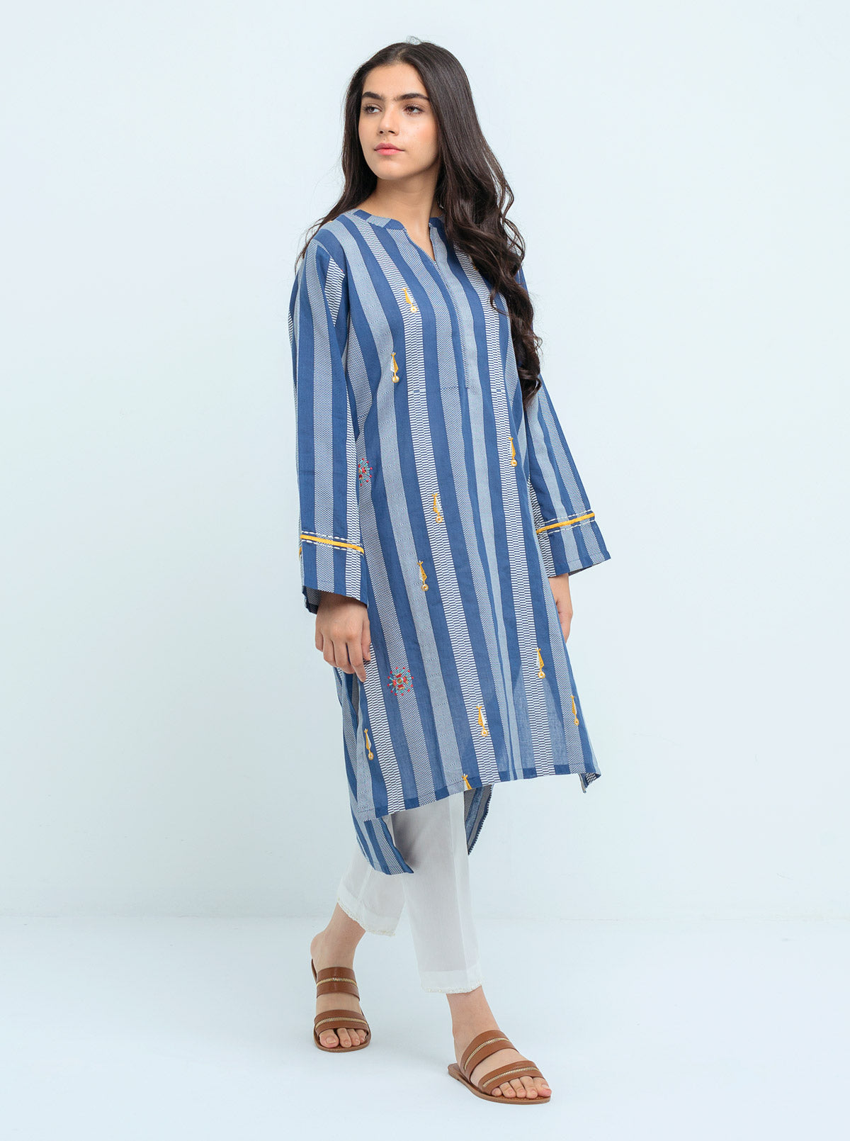 Embroidered Dobby Herring Bone Shirt (Pret)