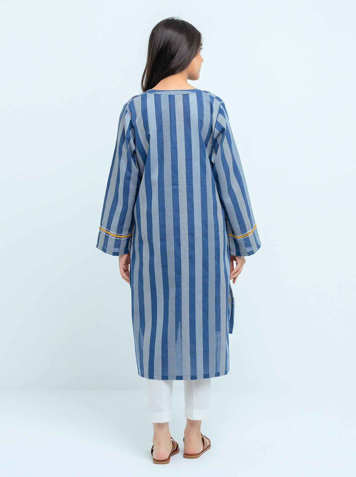 Embroidered Dobby Herring Bone Shirt (Pret)