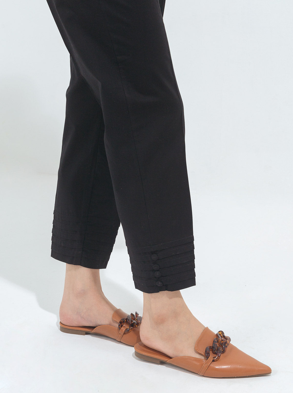 BASIC STRAIGHT PANTS