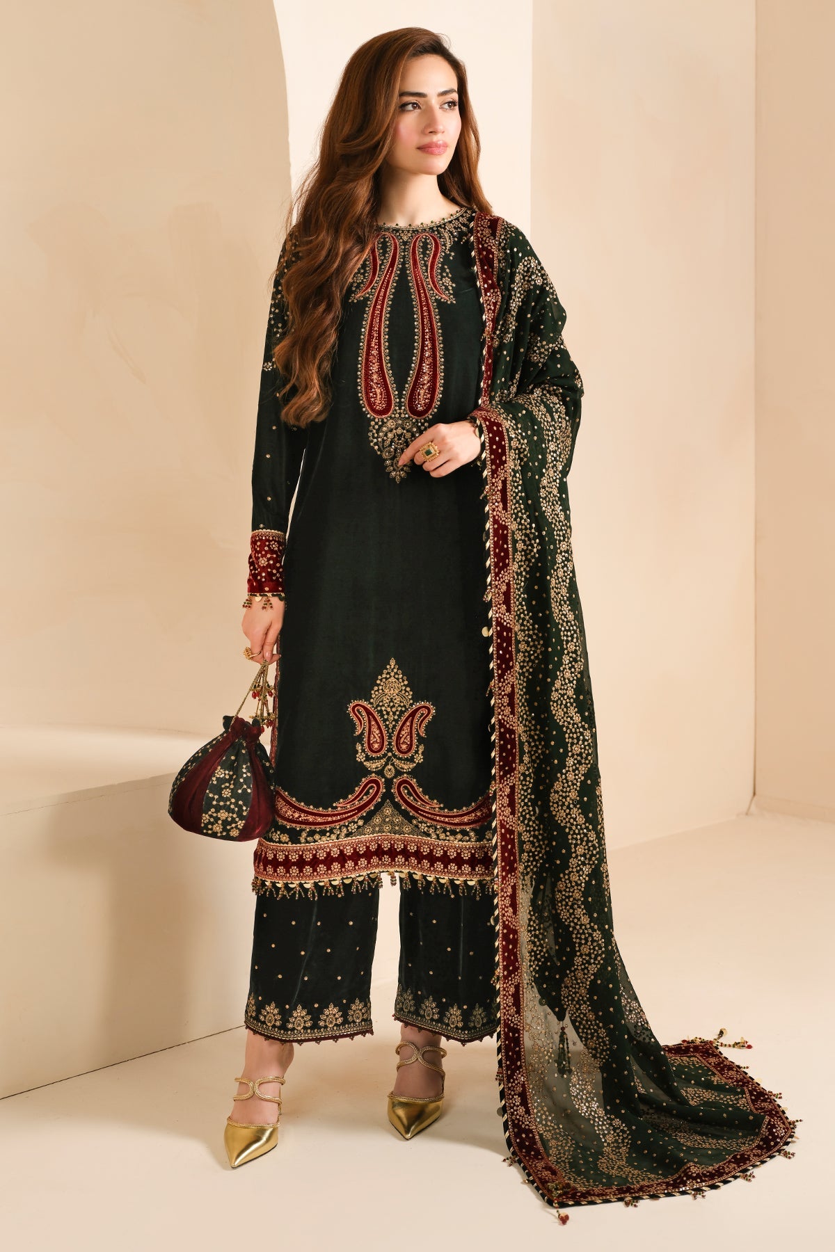 Embroidered Velvet Formal Vf-2034