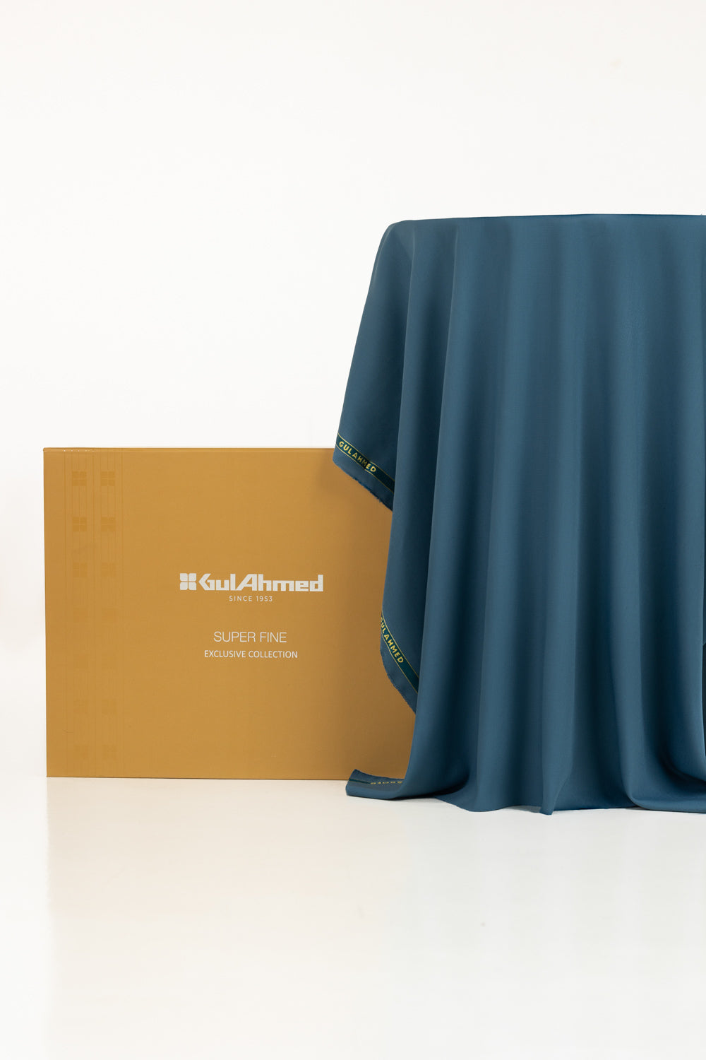 Chrome Unstitched Fabric Blended With Gift Box