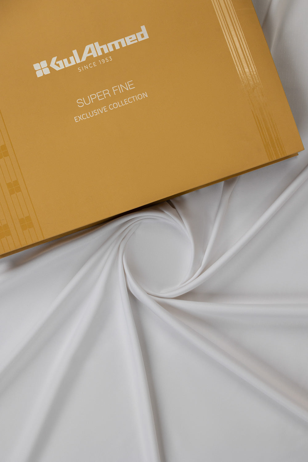 Chrome Unstitched Fabric Blended With Gift Box