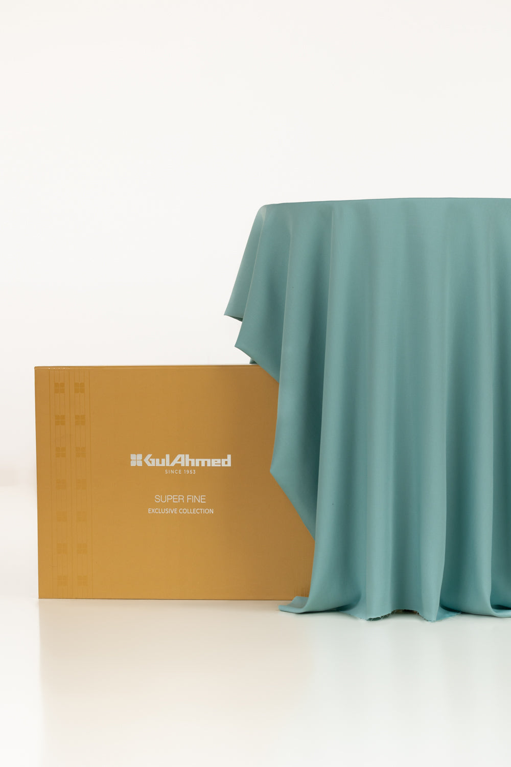 Chrome Unstitched Fabric Blended With Gift Box
