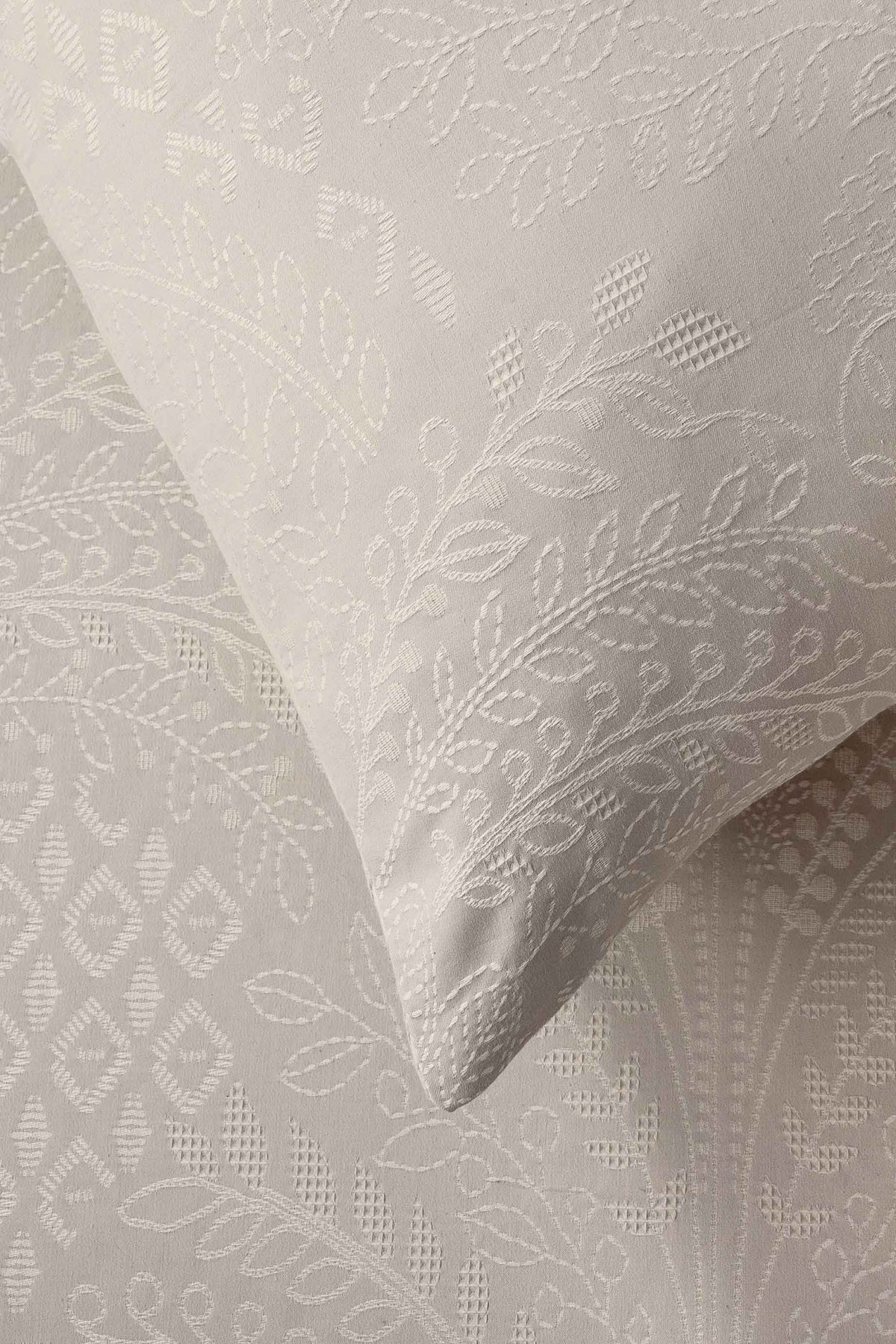 Cinder Jacquard Throw