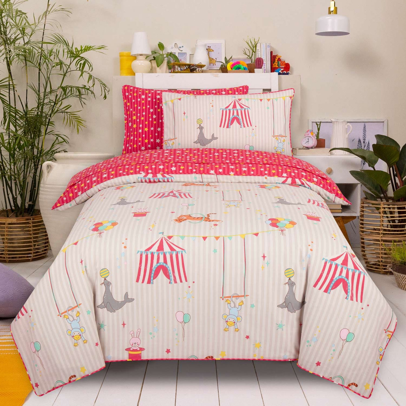 Circus Star T-150 Quilt Cover Set