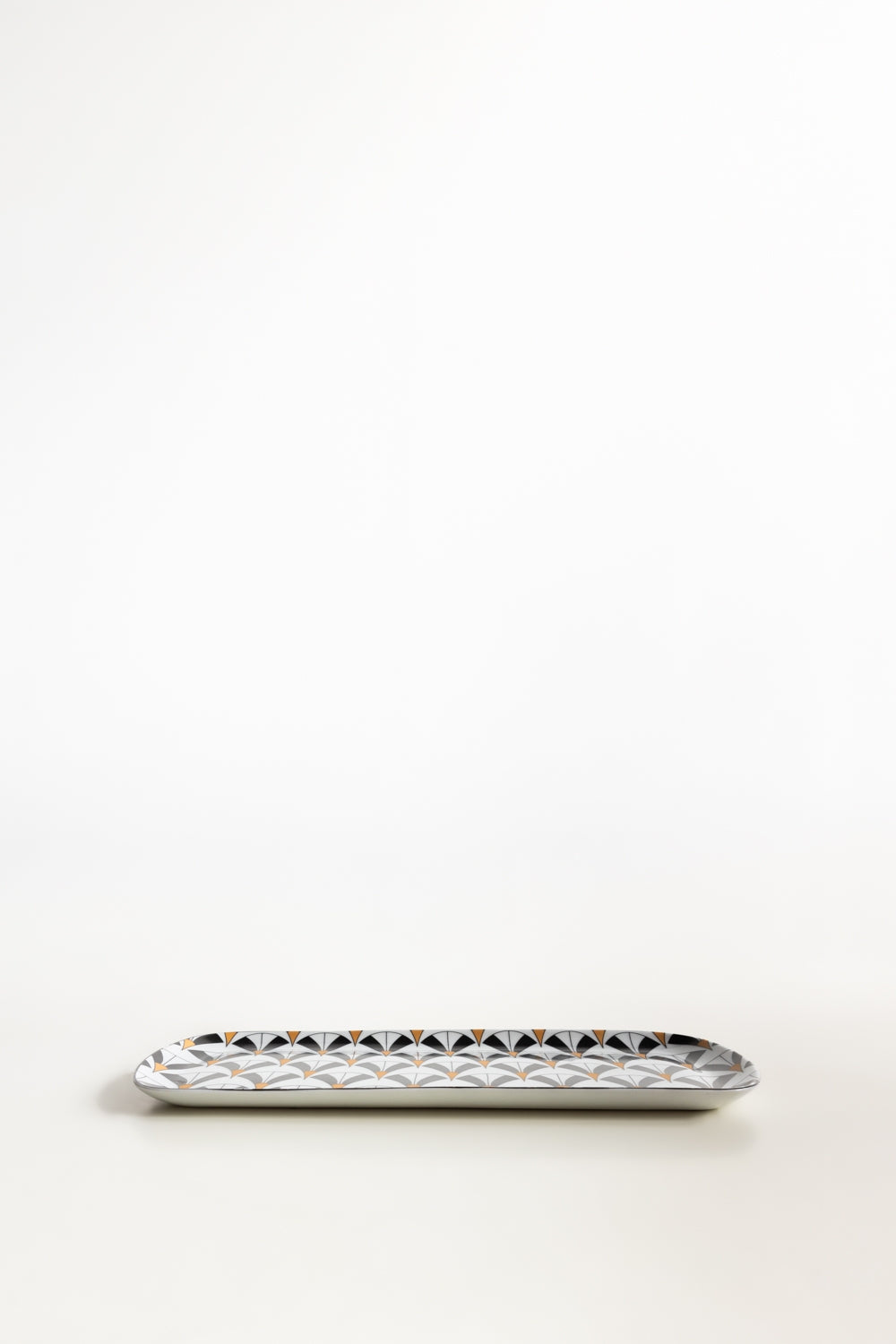 Classic Fans Cake Dish
