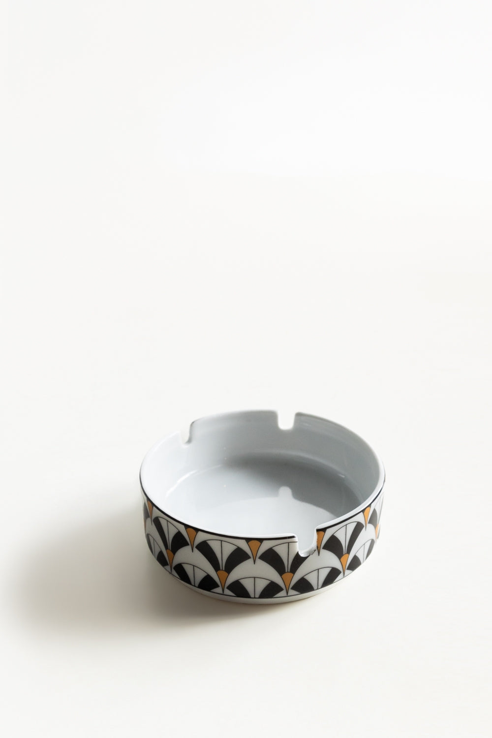 Classic Fans Ash tray Round