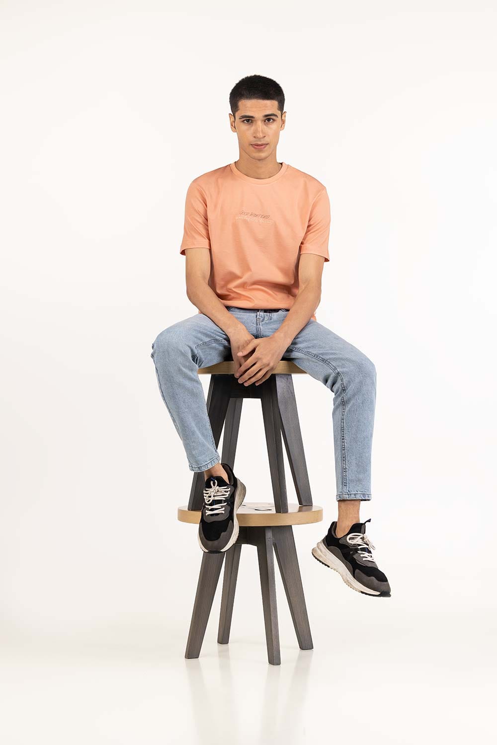Clay Graphic Tee