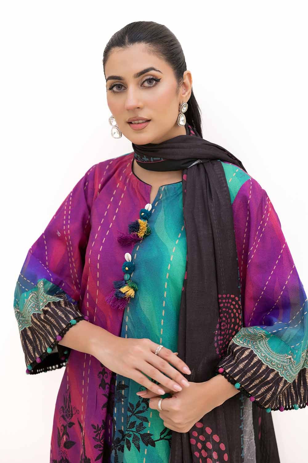 3 Piece Unstitched Printed Khaddar Suit With Printed Cotton Net Dupatta
