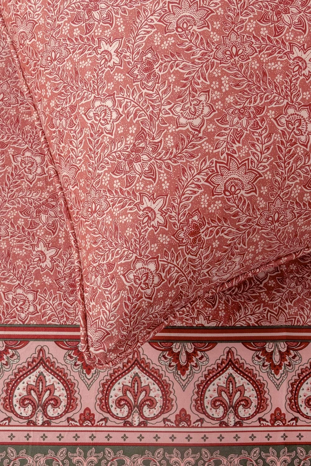 Coral Spice T-200 Bed Sheet Set