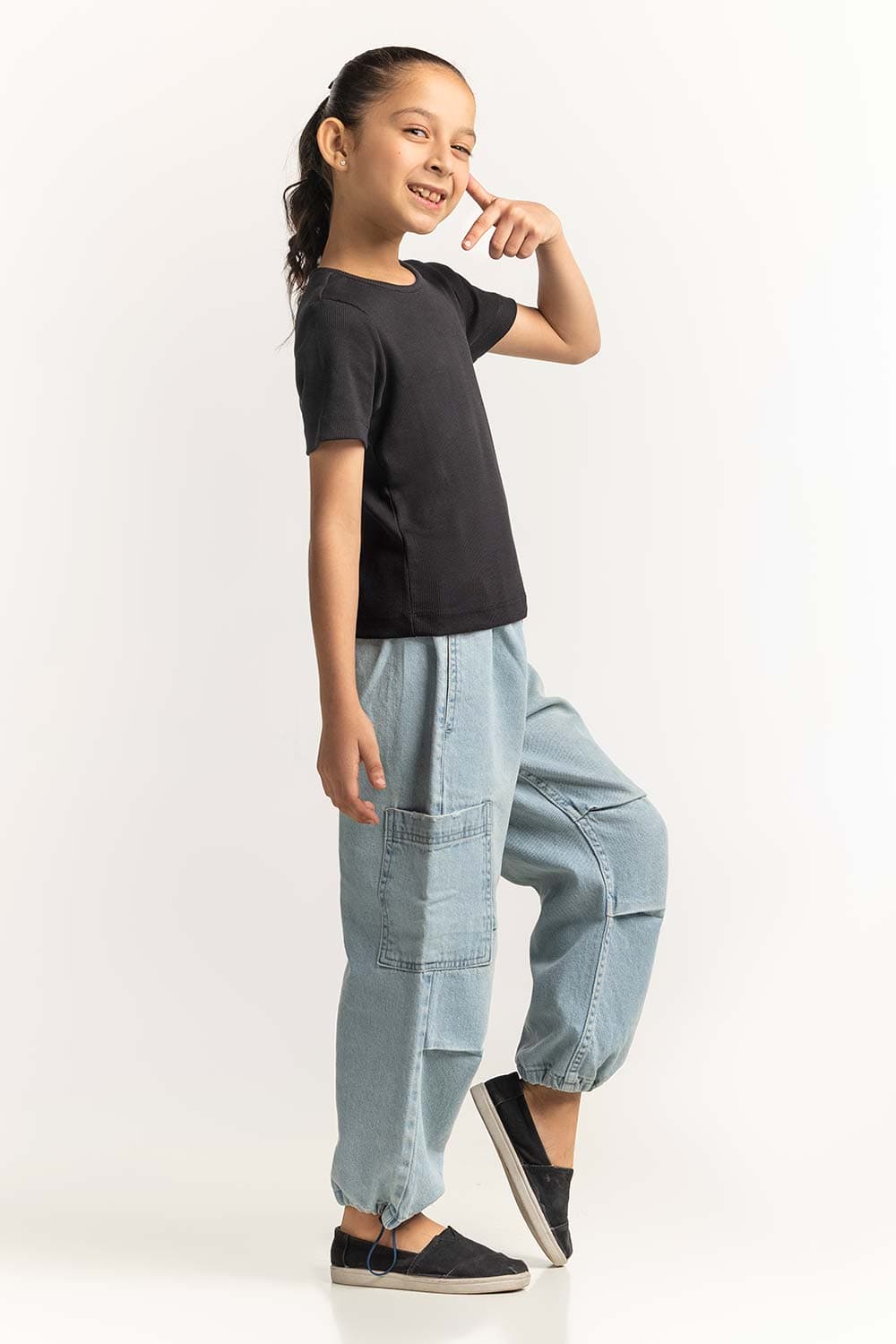 Crew Neck Basic Tee