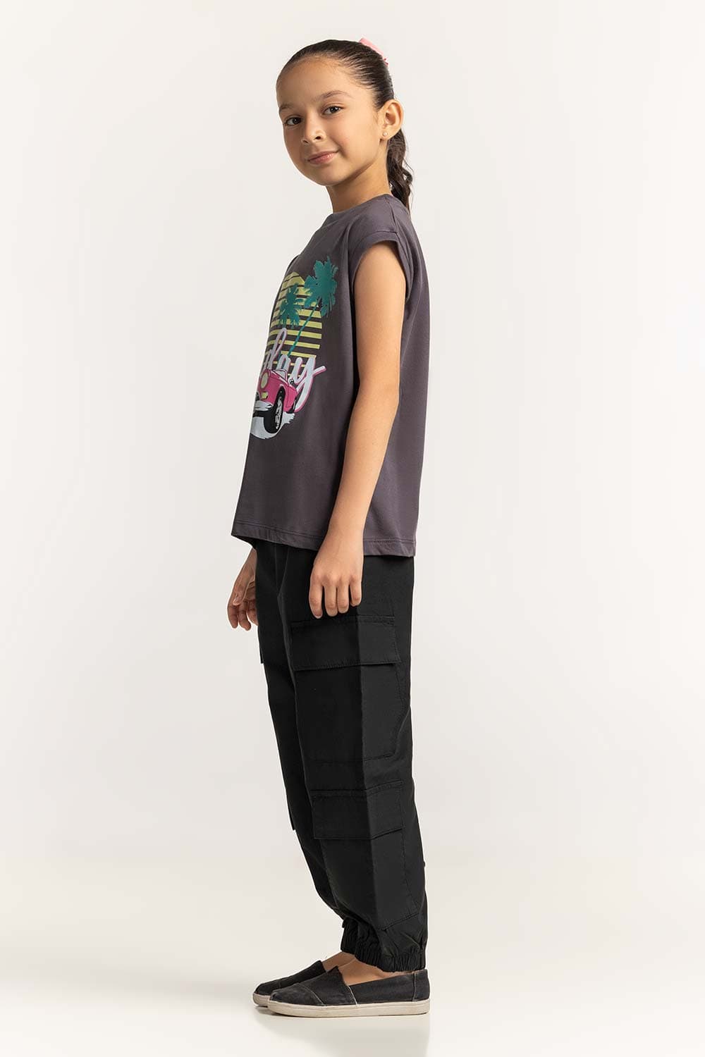 Crew Neck Graphic Tee