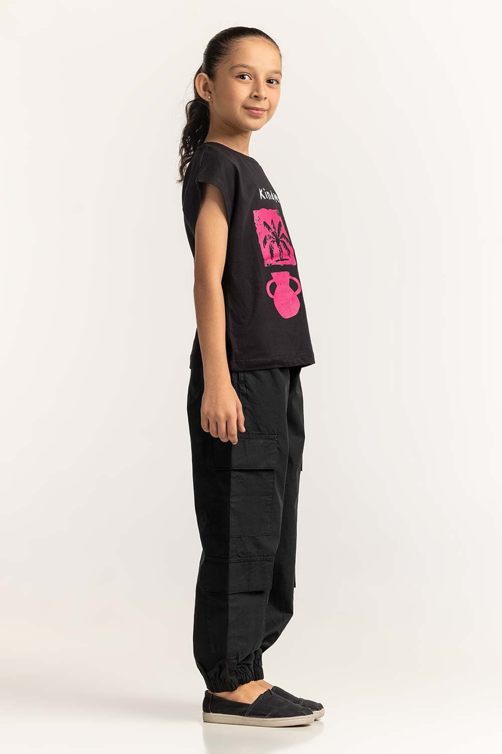 Crew Neck Graphic Tee