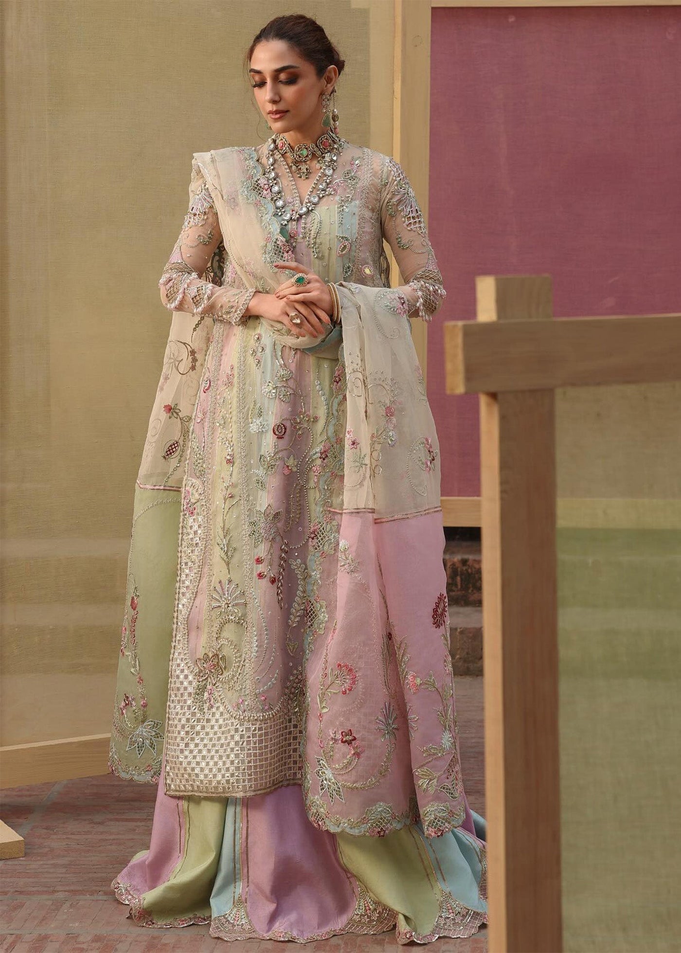 https://cdn.shopify.com/s/files/1/0634/9714/2487/files/crimsonpakistan_1769878927_3822343464264955992_2929757803.jpg?v=1770038253