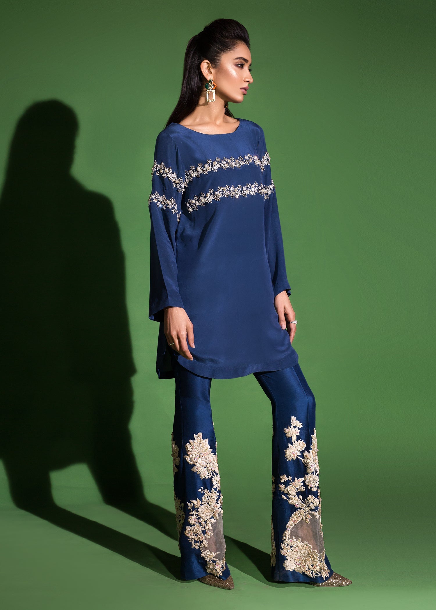 https://cdn.shopify.com/s/files/1/1625/9005/products/cxgcgcgcg.jpg?v=1551273569