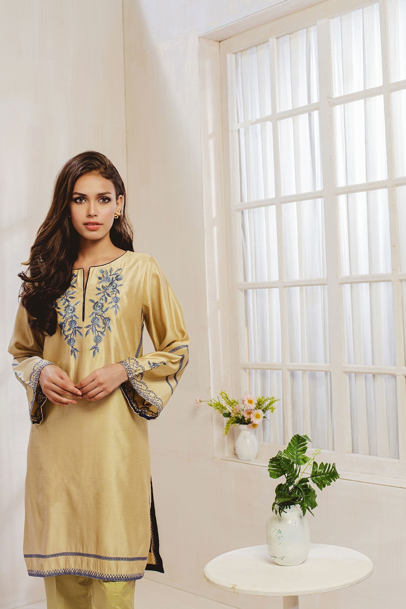 Da-1271 Beige Embroidered Kurta