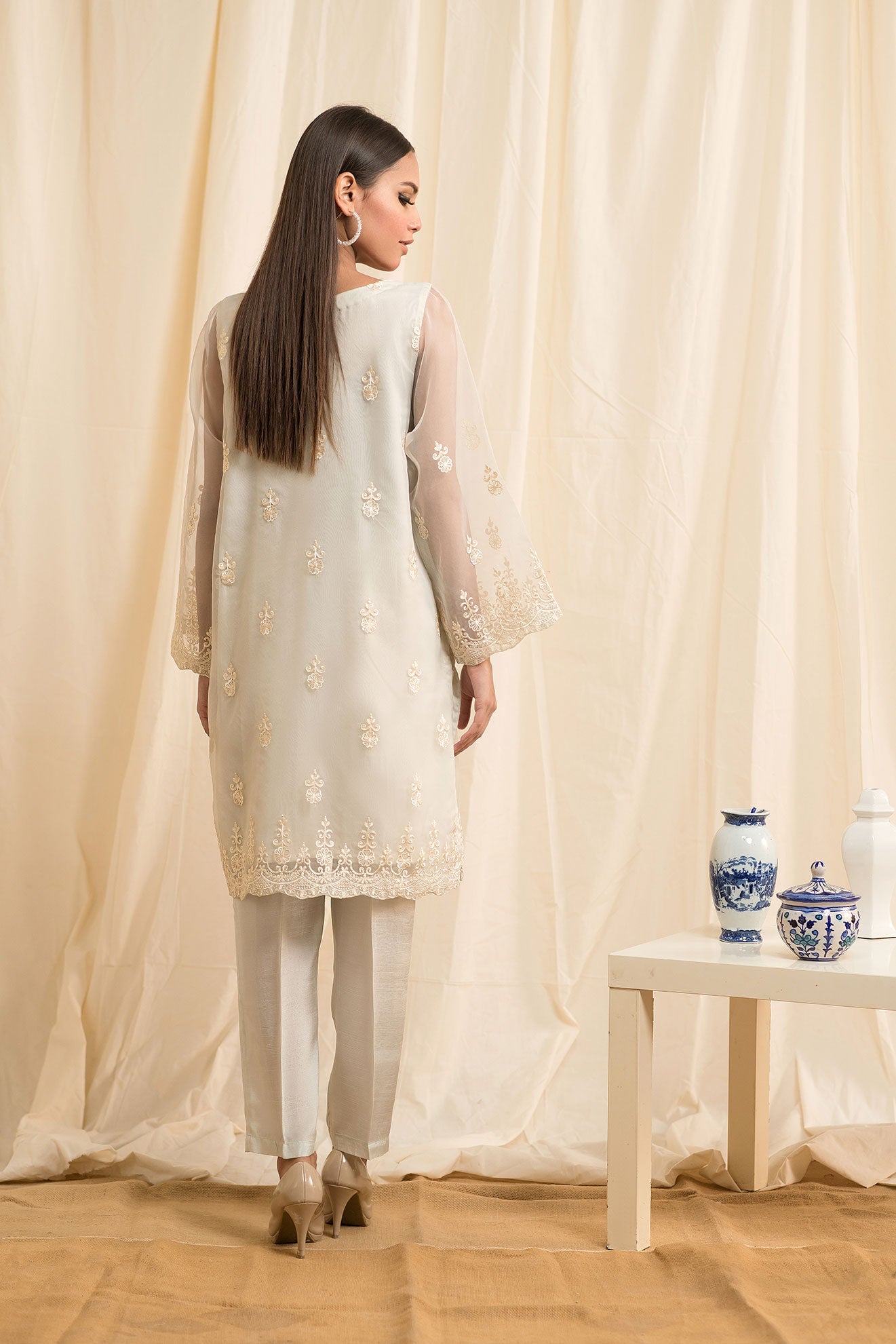 https://cdn.shopify.com/s/files/1/0587/3080/7460/products/da-1285-_1.jpg?v=1736415727