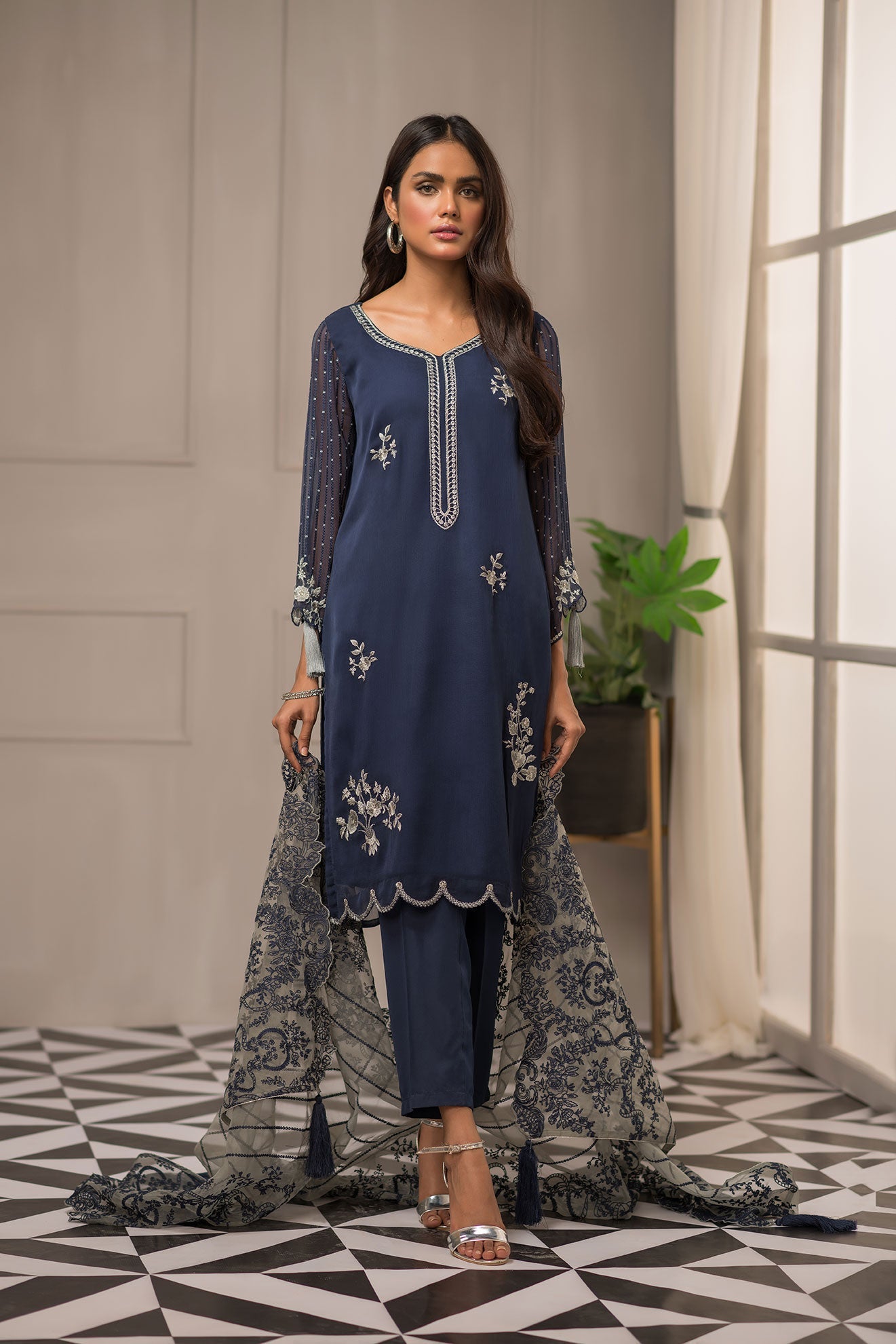 https://cdn.shopify.com/s/files/1/0587/3080/7460/products/da-1383-_4.jpg?v=1736415711