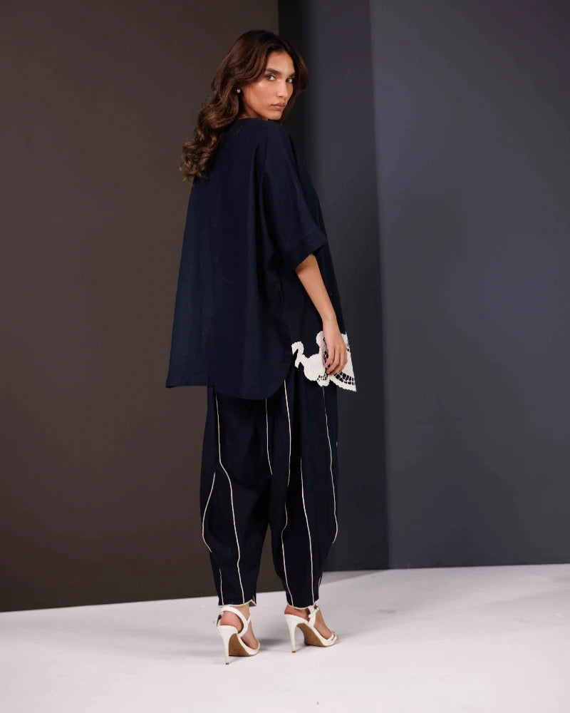 Daisy Delight Navy Blue