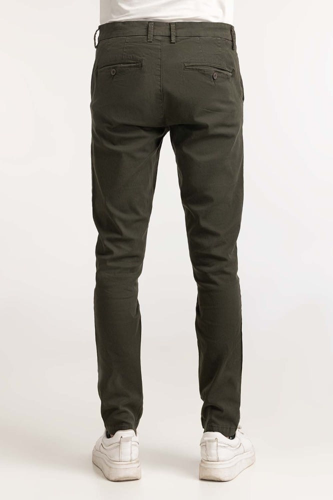 https://cdn.shopify.com/s/files/1/0706/3253/8159/files/dark_olive_khaki_pant_mntrcss24022a_3.jpg?v=1758455310