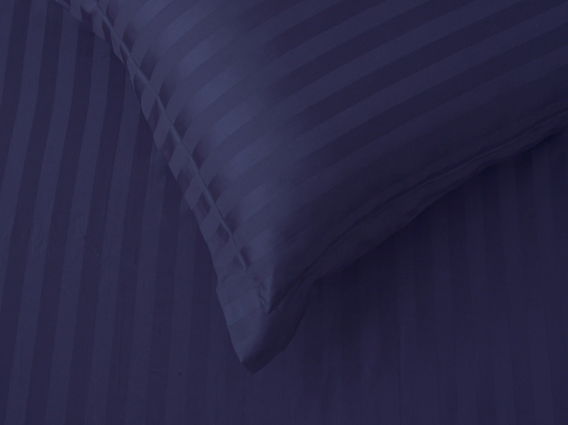 Deep Ocean Stripe Satin T-250 Quilt Cover set