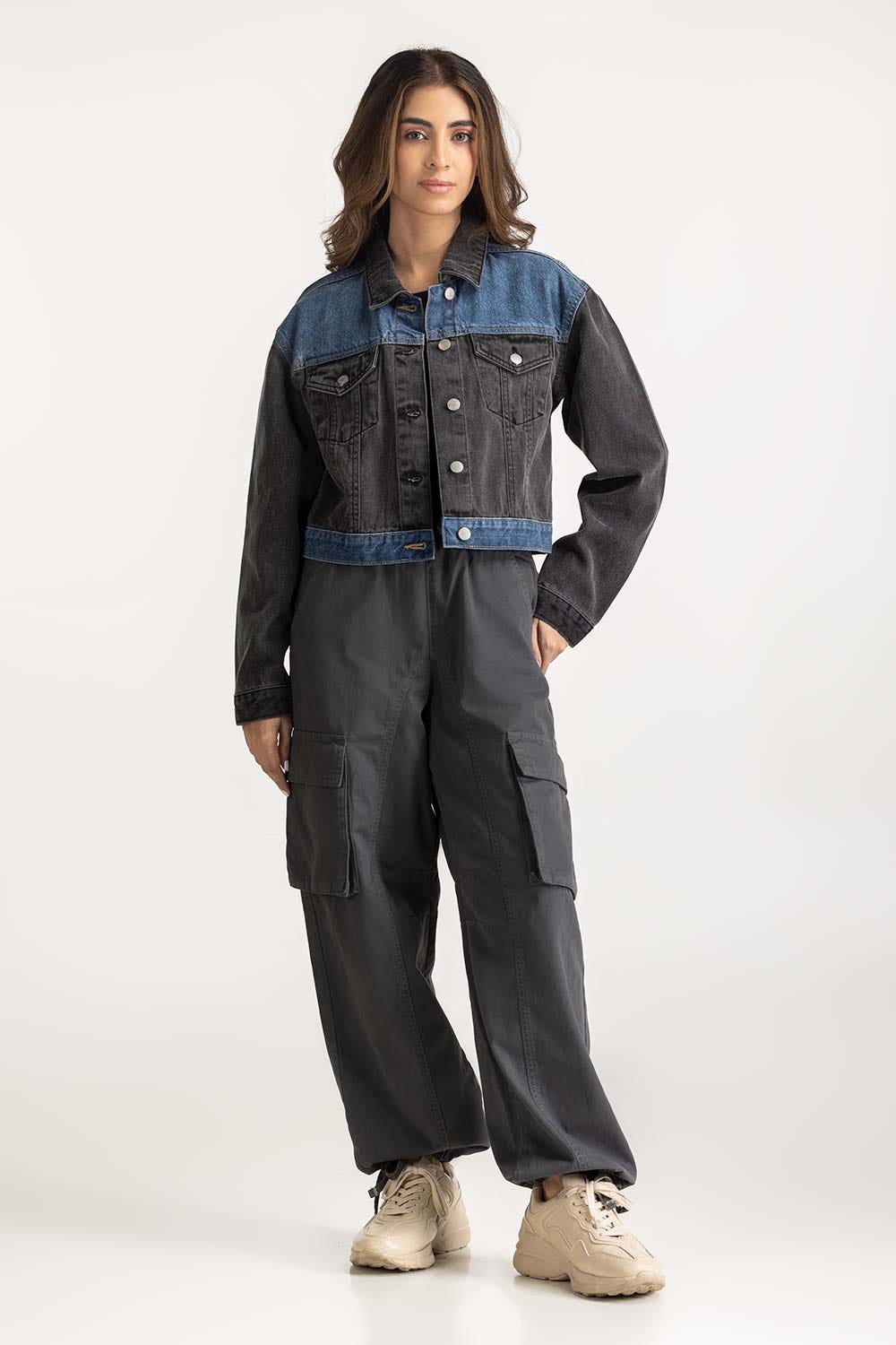 https://cdn.shopify.com/s/files/1/0706/3253/8159/files/denim_jacket_wm-jkt-ws24-088_3.jpg?v=1758455621