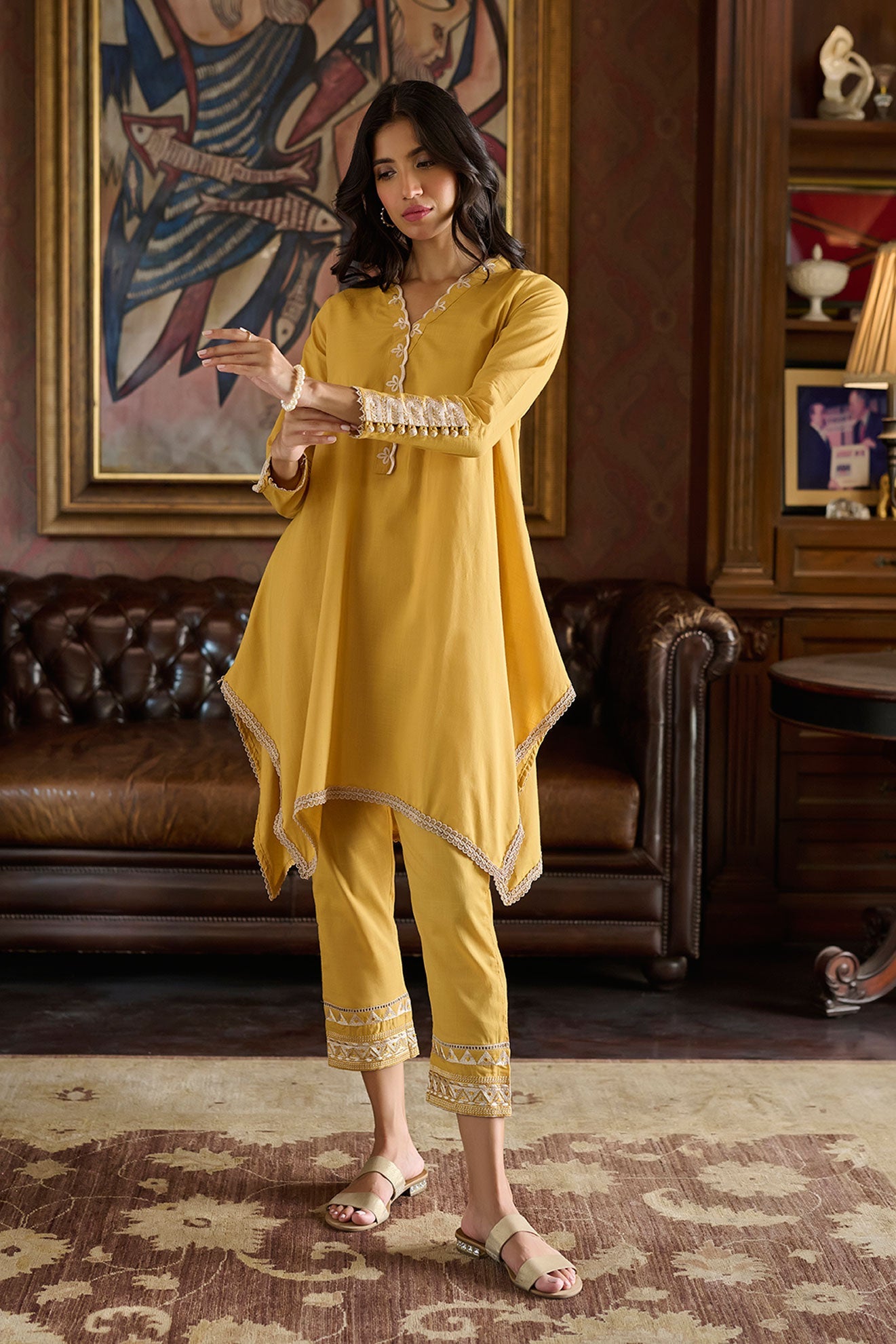 https://cdn.shopify.com/s/files/1/0587/3080/7460/files/dhanak-meer-house17886.jpg?v=1736414799
