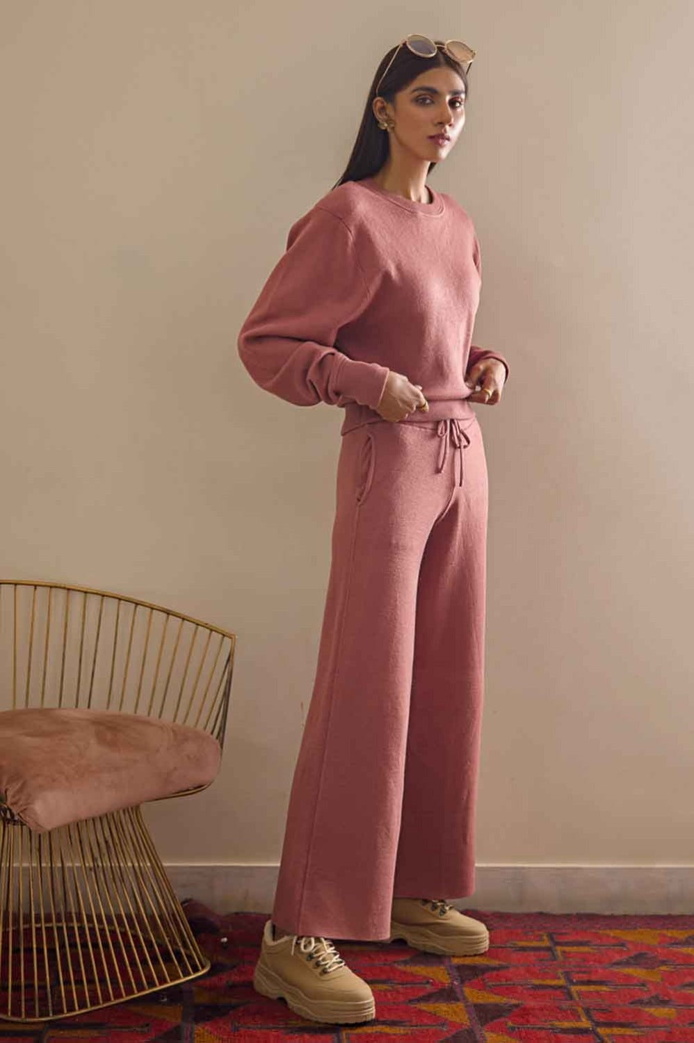 Viscose Blended Crew Neck Sweater