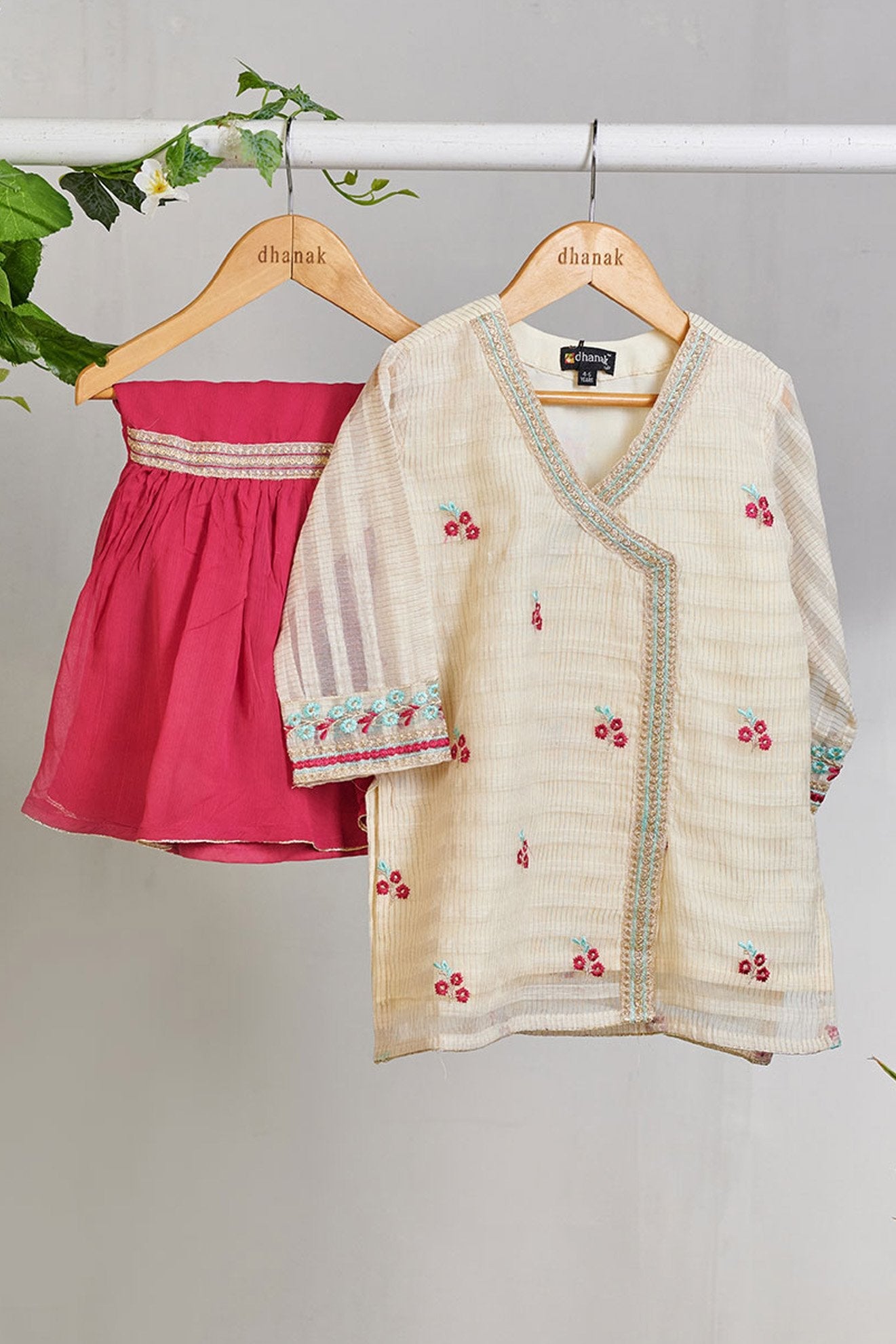 https://cdn.shopify.com/s/files/1/0587/3080/7460/products/dk-0085-edit.jpg?v=1736415893