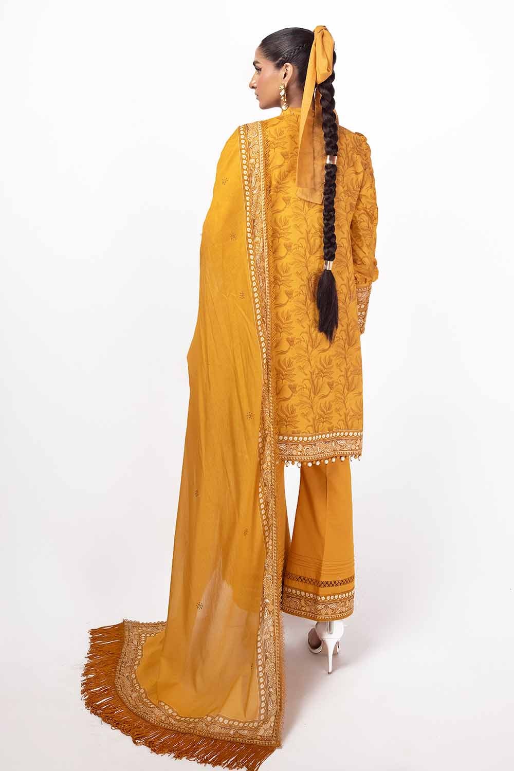 3 Piece Unstitched Diamantes Printed Lawn Suit with Denting Lawn Dupatta