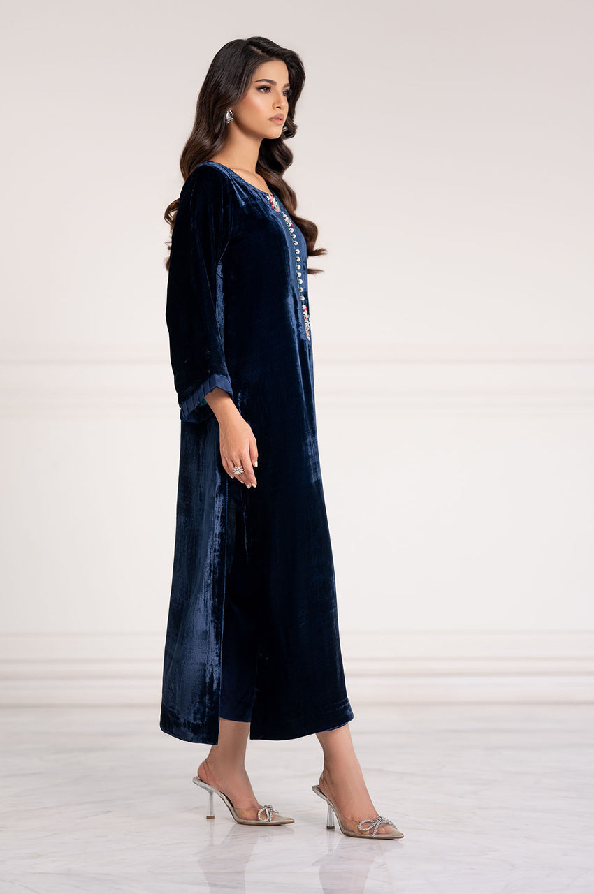 16960 - Navy Muse