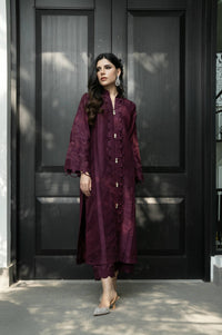 Emine Magenta
