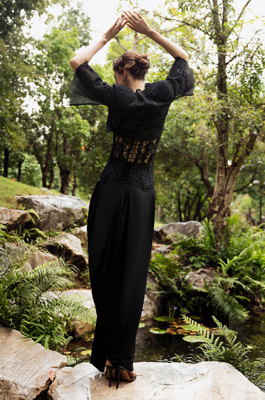 Black Sarong Rose - Exhibition