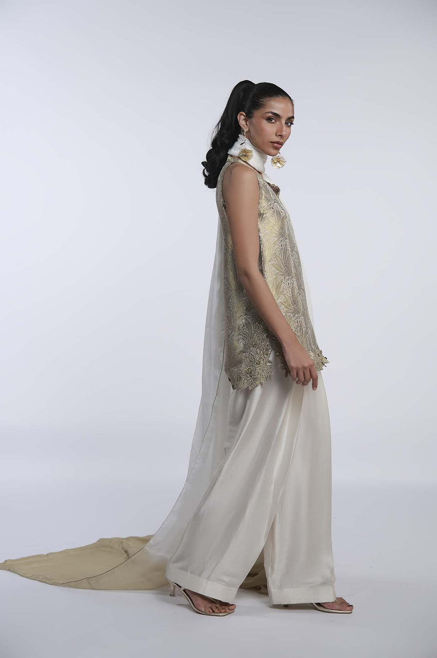 Gold Drape