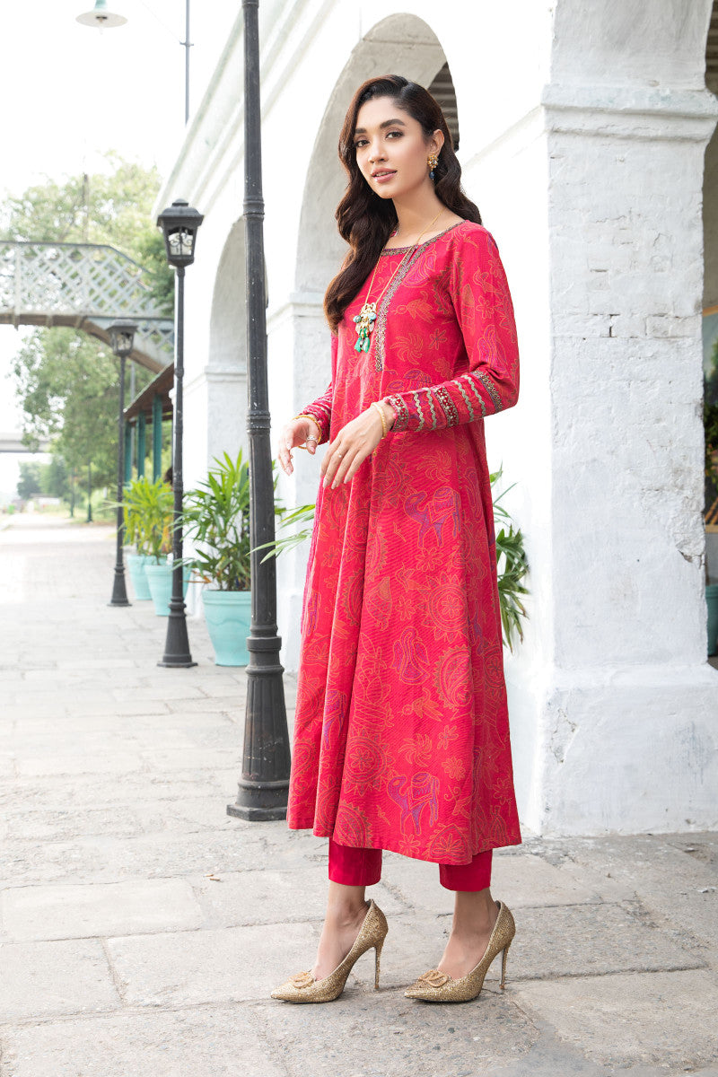 https://cdn.shopify.com/s/files/1/0620/8788/9062/products/dw-w22-70-pinkc.jpg?v=1672340560