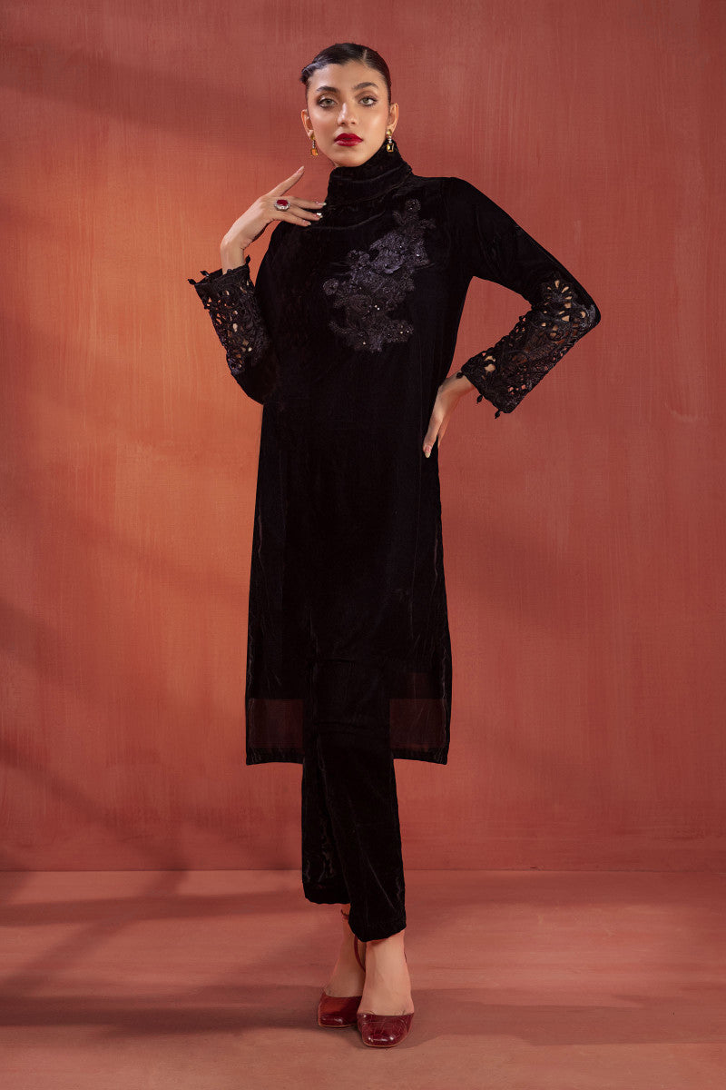 https://cdn.shopify.com/s/files/1/0620/8788/9062/products/dw-w22-71c-black.jpg?v=1672340575