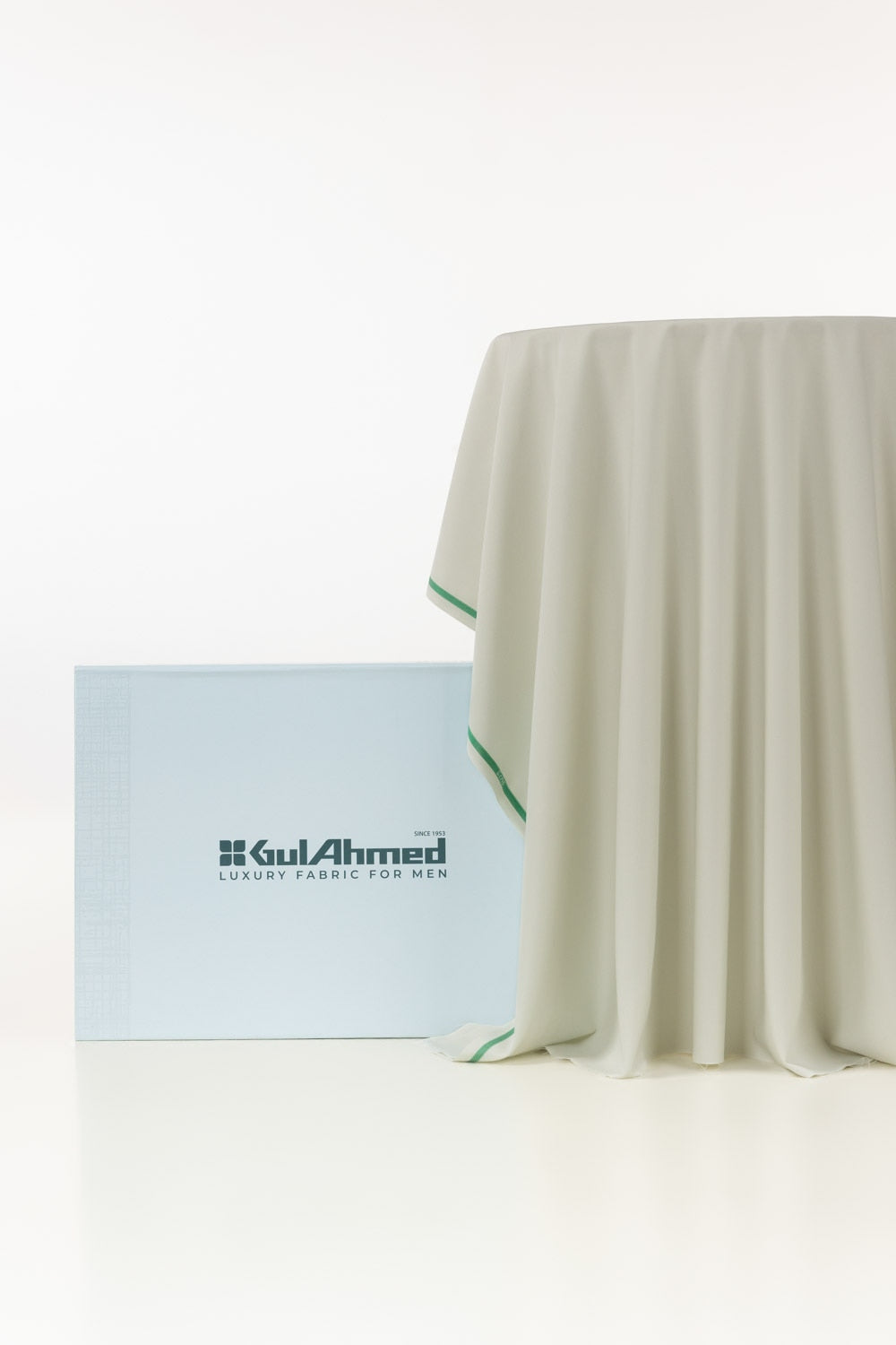 Echo Unstitched Fabric Blended With Gift Box