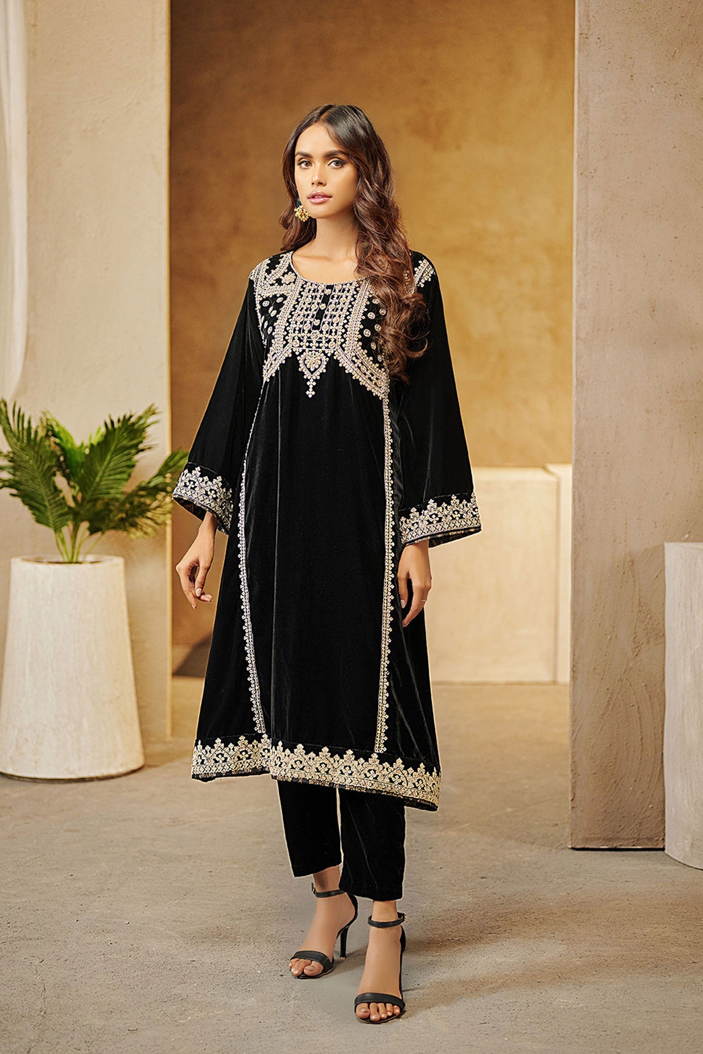 https://cdn.shopify.com/s/files/1/0587/3080/7460/products/edit-DA-1544--_11.jpg?v=1736415641