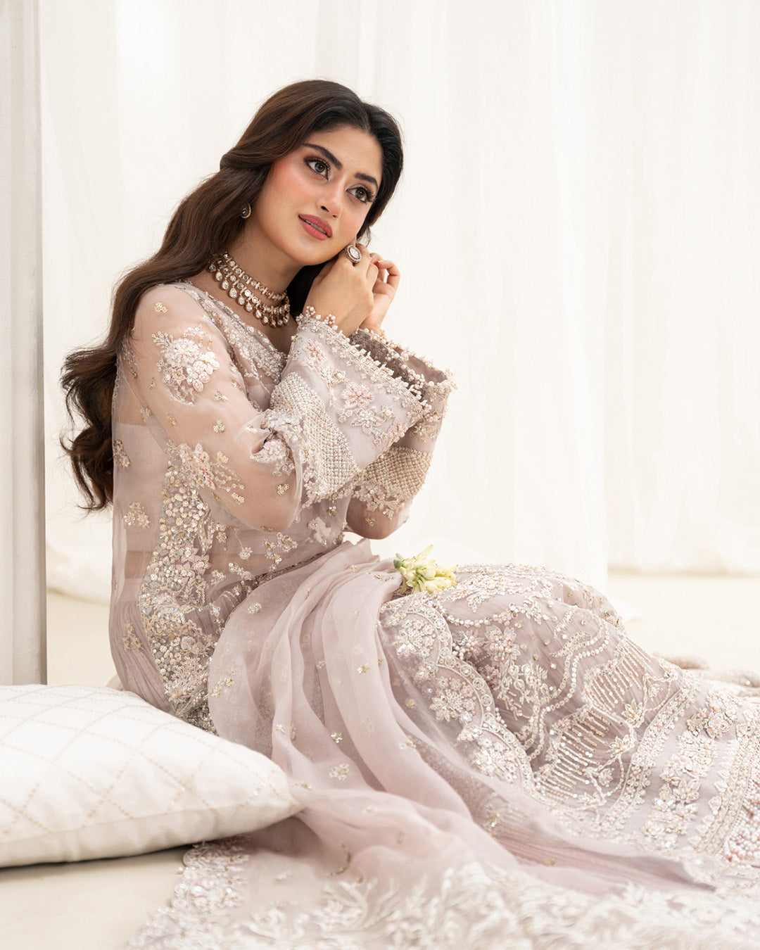 Faiza Saqlain – Ela Style