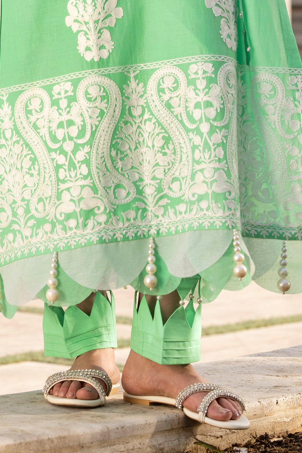 3 Piece Unstitched Embroidered Lawn Suit With Embroidered Chiffon Dupatta