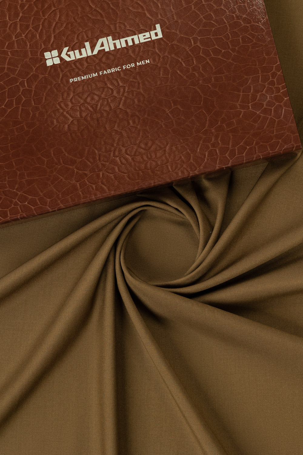 Essenza Unstitched Fabric Blended With Gift Box