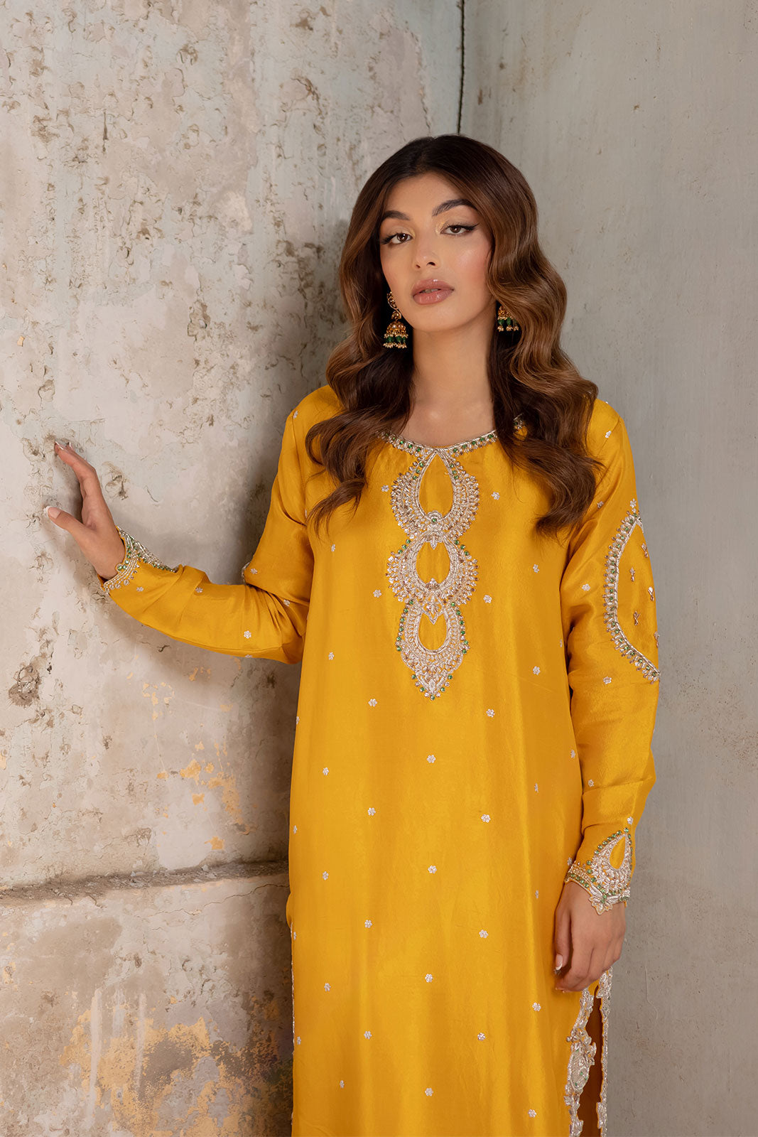 Arya Saffron