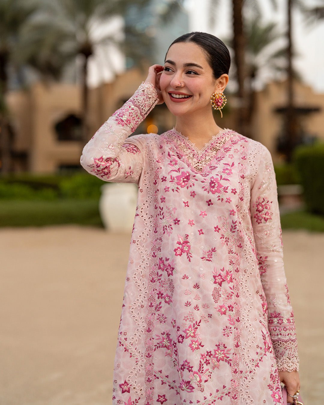 Faiza Saqlain – Lamija Style