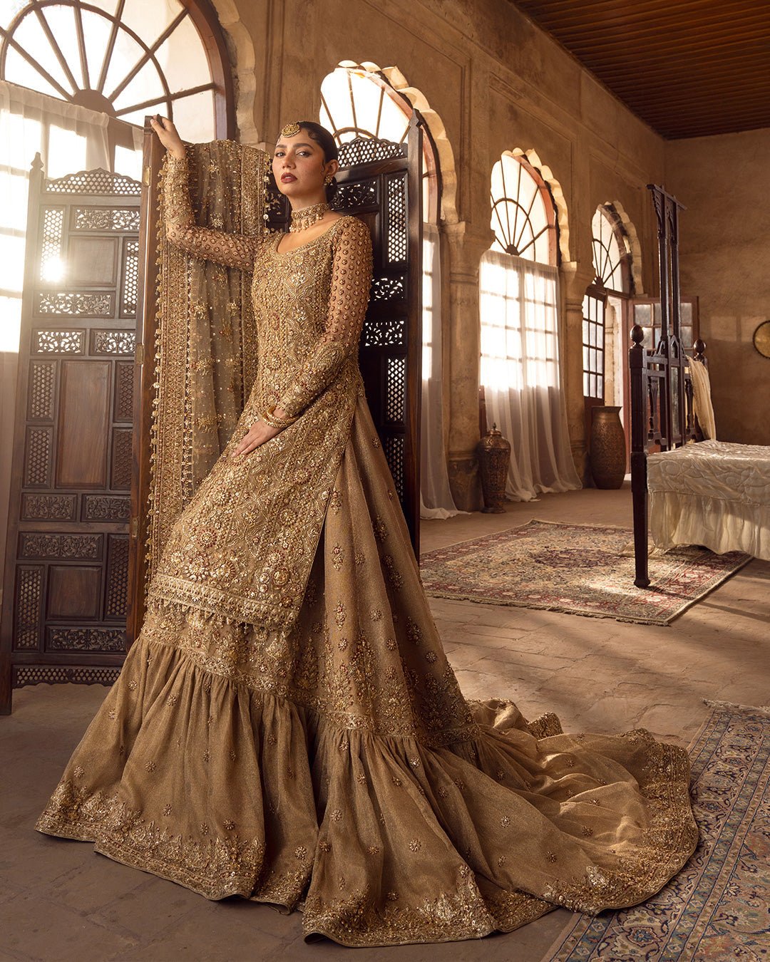 Faiza Saqlain – Naisha Style