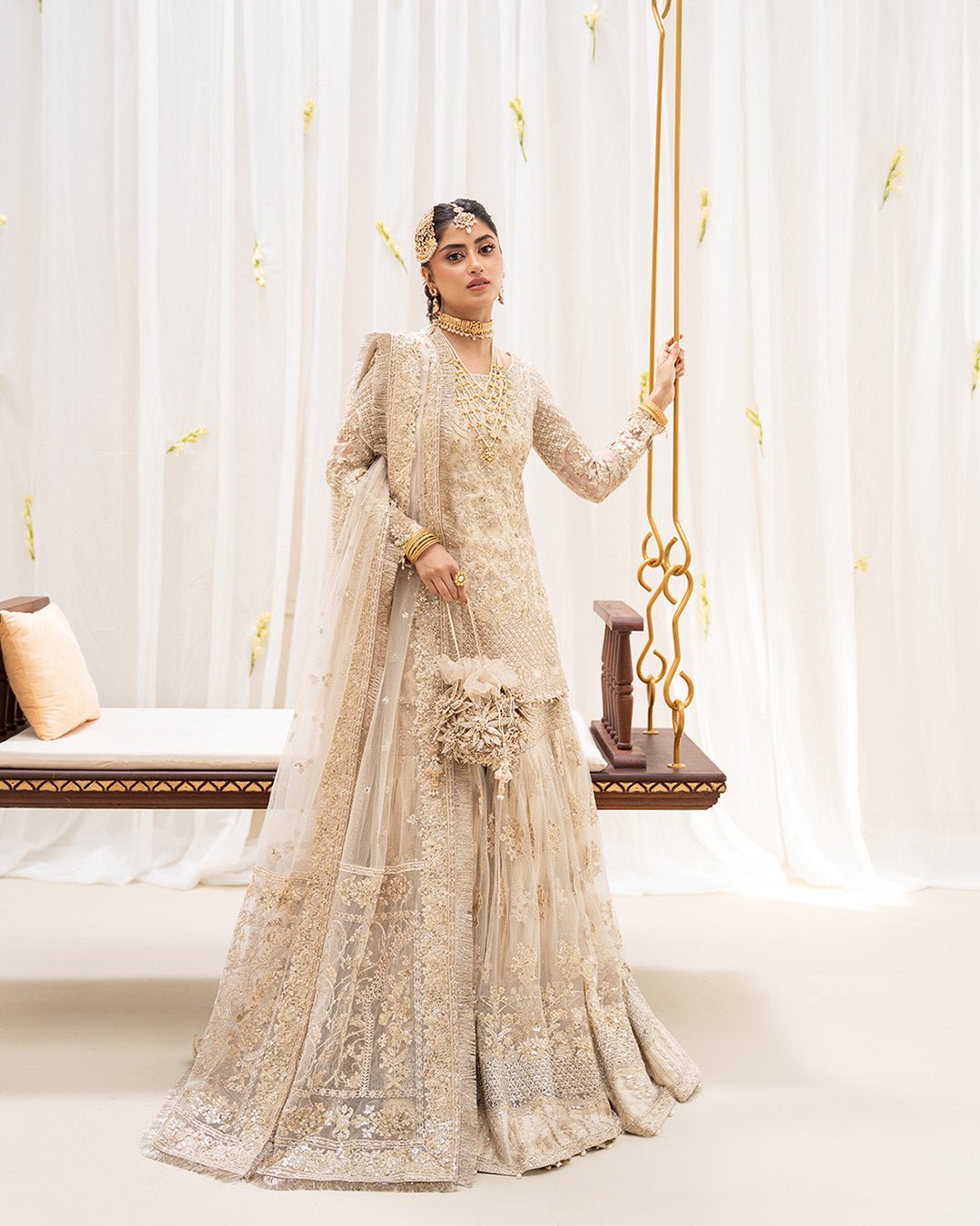 Faiza Saqlain – Safak Style