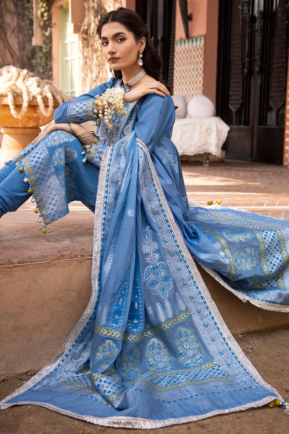 3 Piece Embroidered Jacquard Unstitched Suit With Jacquard Dupatta